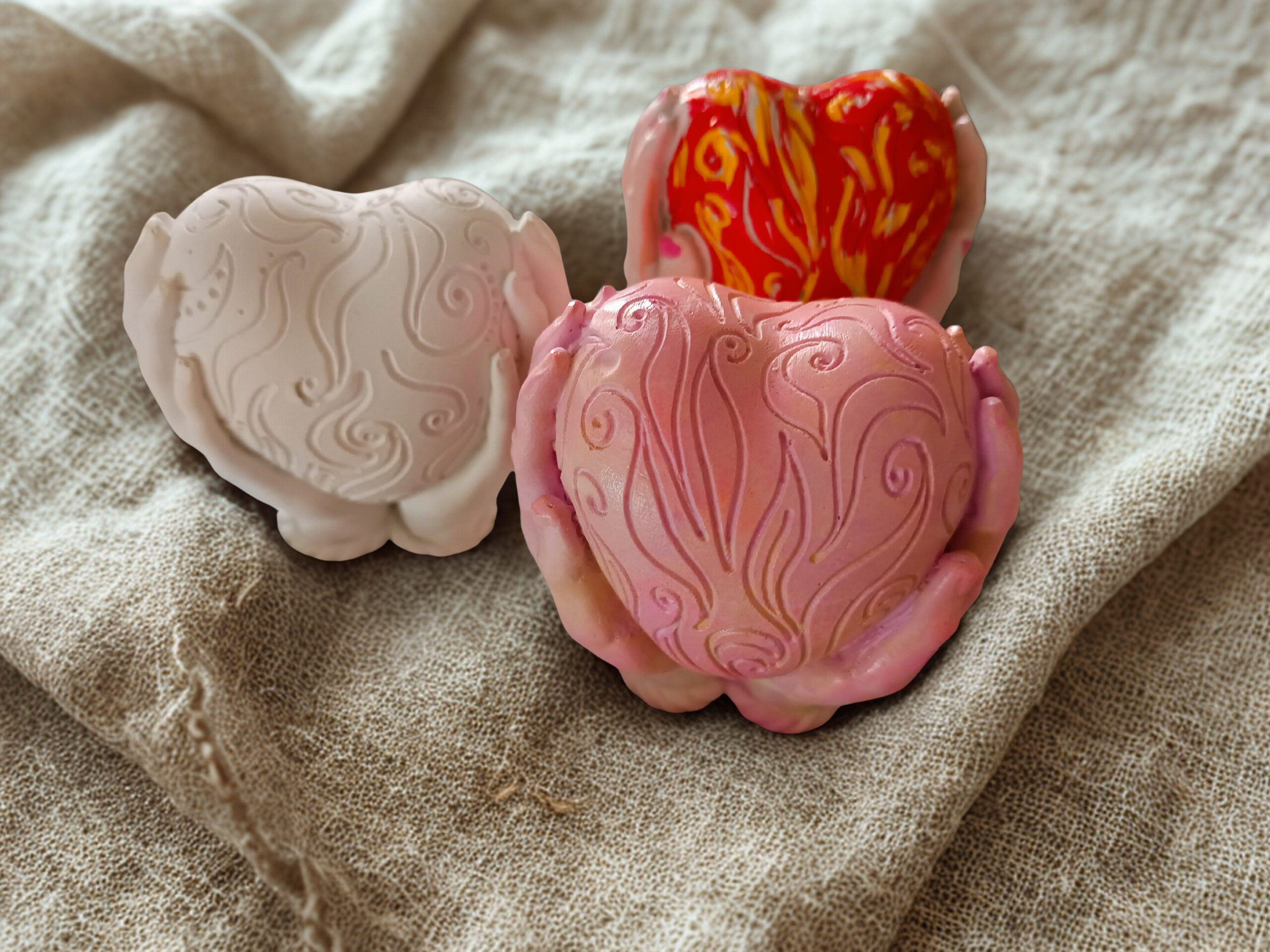 „Halt mich“ – Warum diese DIY‑Dekofigur zum Valentinstag mehr sagt als tausend Worte