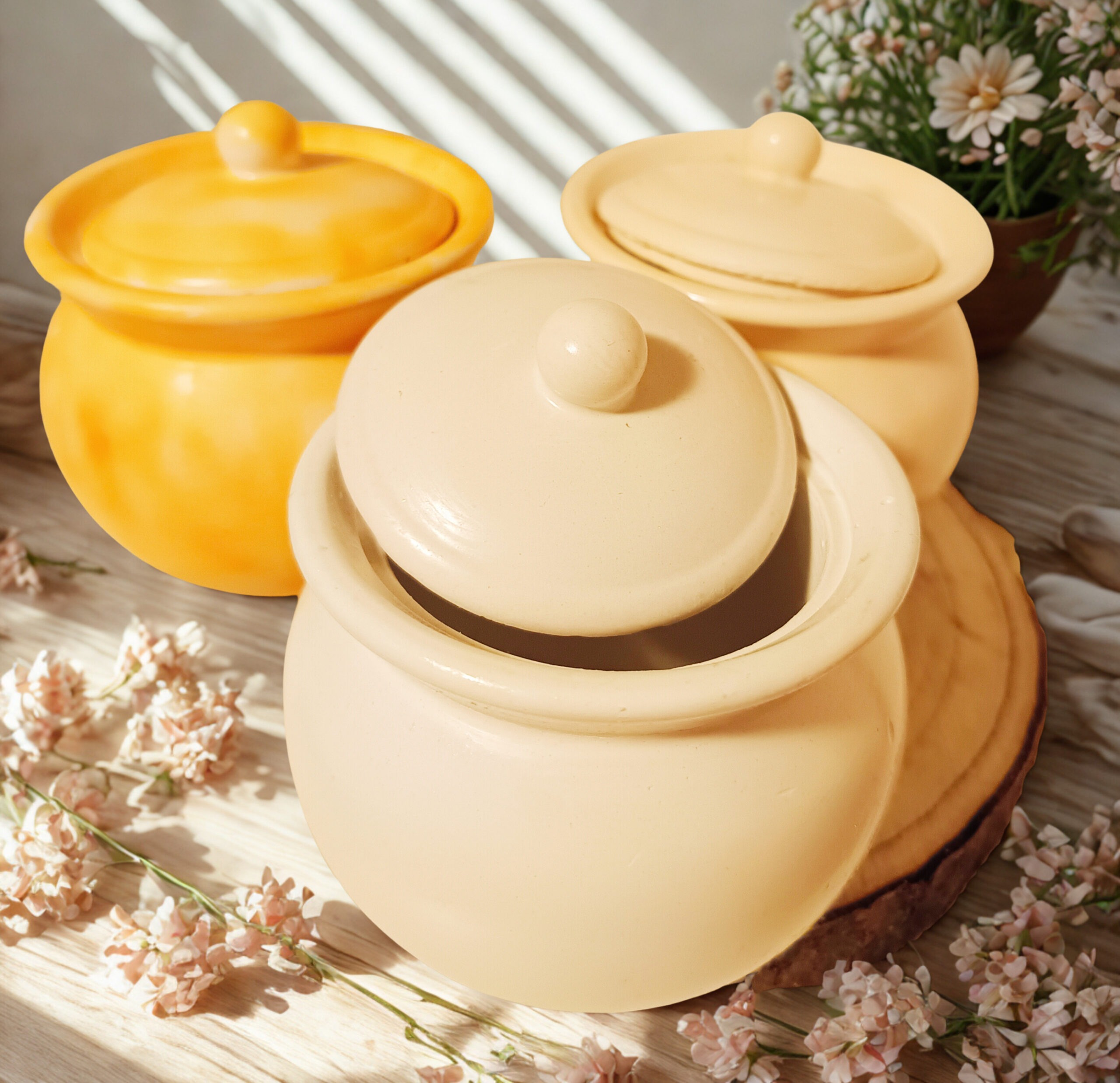 Deckel – handgefertigt, wasserfest & in Wunschfarbe Deckel – handgefertigt, wasserfest & in Wunschfarbe